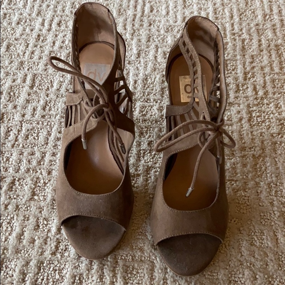 EUC brown suede DV heels